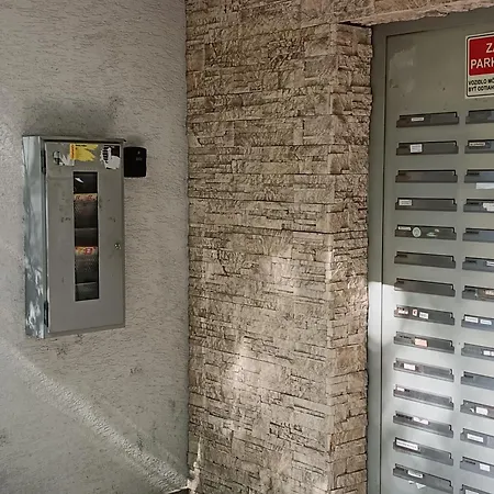 Mesačná Appartamento
